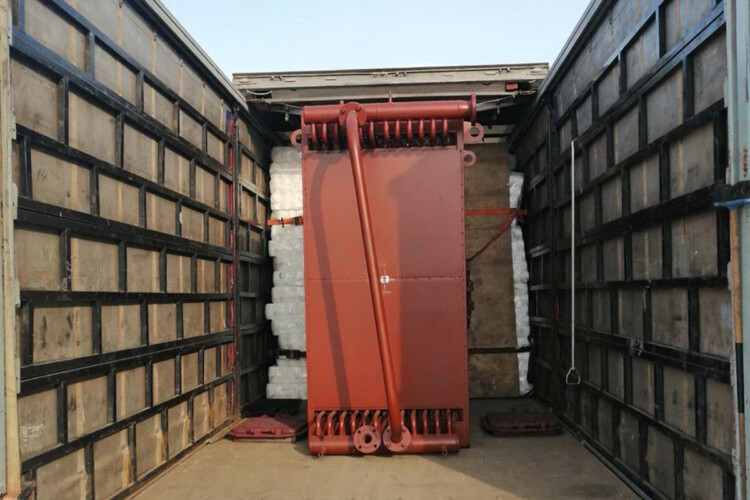 Сибкотломаш отгрузил два экономайзера БВЭС-II-2 постоянному клиенту 2 otgruzka ekonomajzerov bves ii 2 03 1